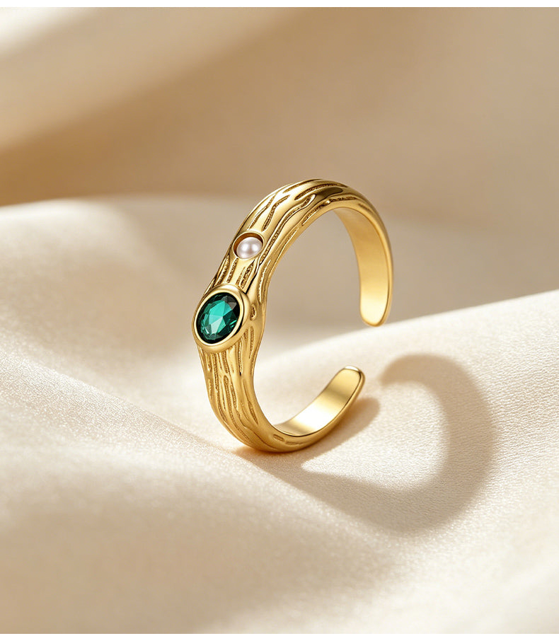 Cubic Zirconia 14K Gold Plated Ring Bezel Modern