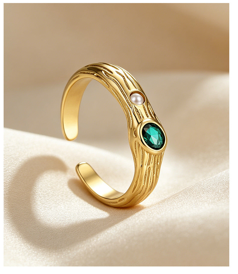 Cubic Zirconia 14K Gold Plated Ring Bezel Modern