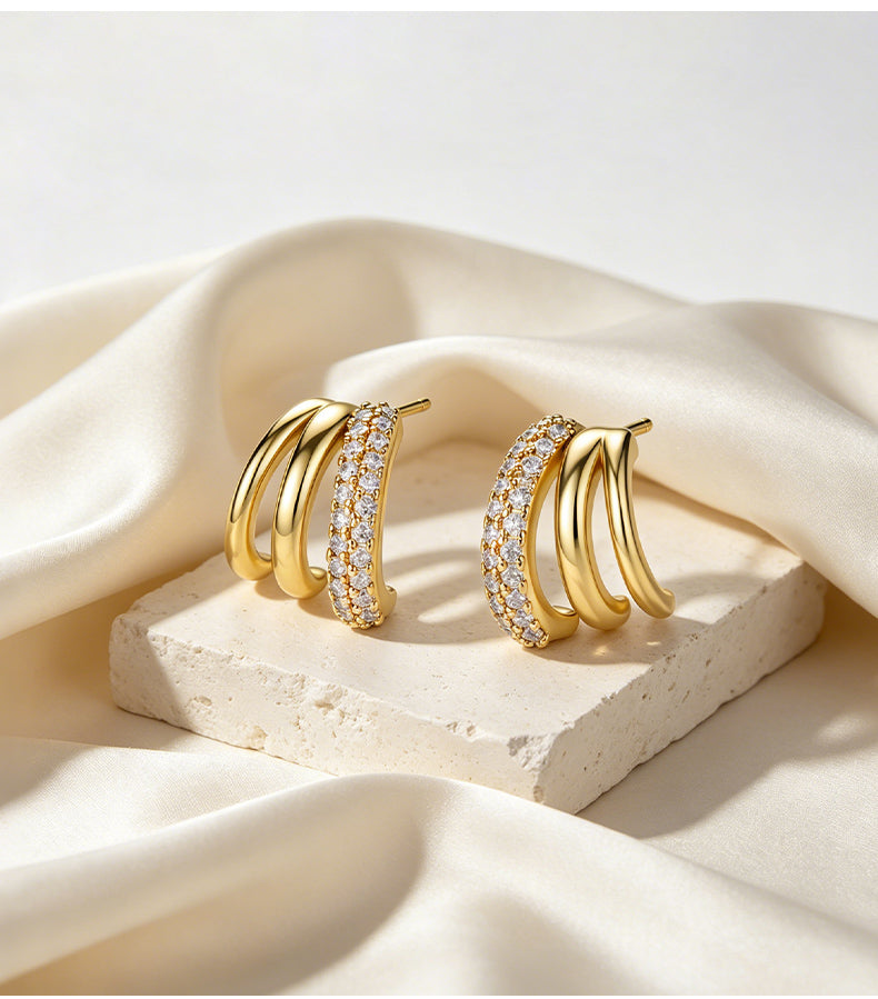 Pavé Studs