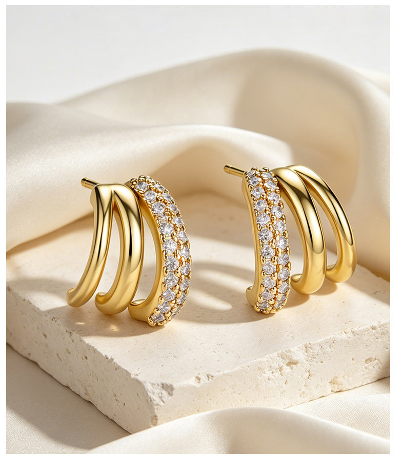 Pavé Studs