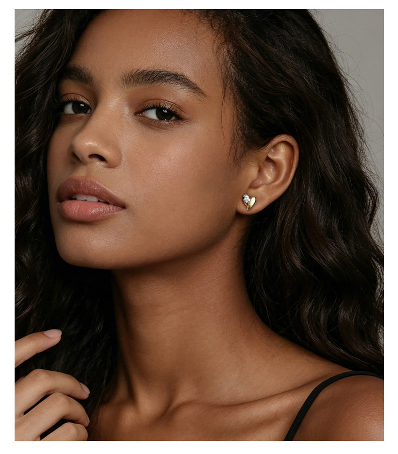 Facet Studs