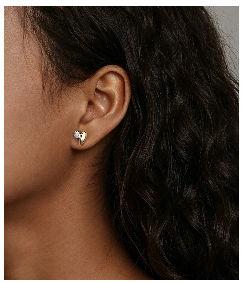 Facet Studs