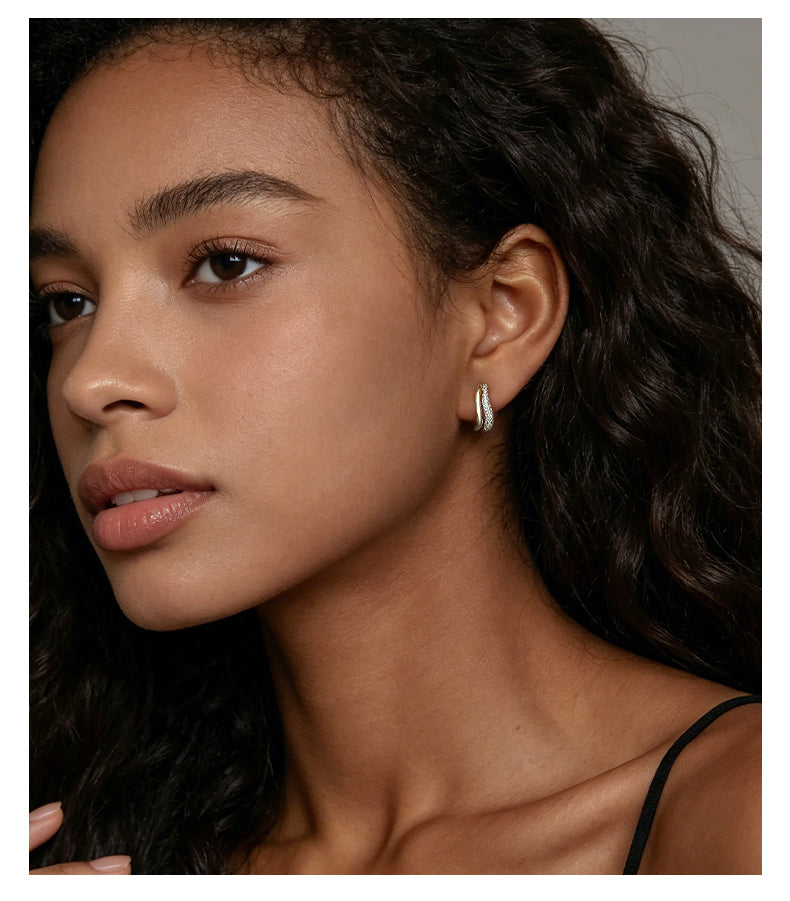 Shimmer Studs