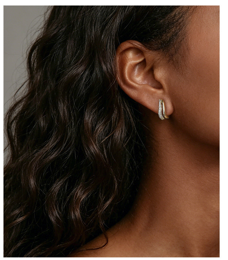 Shimmer Studs