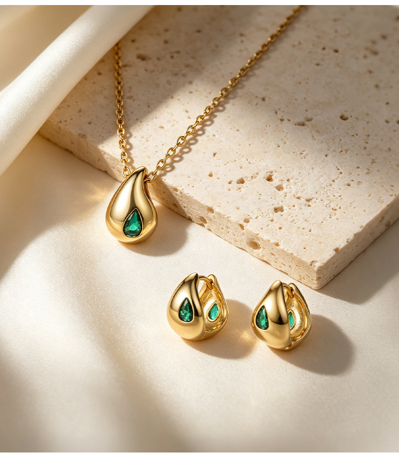 Cubic Zirconia 14K Gold Plated Necklace , Geometric / Modern